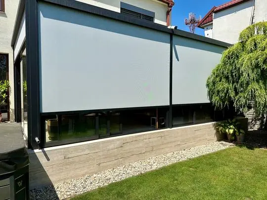 Bioklimatické pergoly a zipscreeny